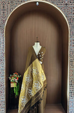 Olive green mul cotton saree thumbnail 5