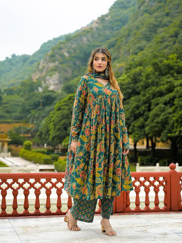 Dark Green Kurta Pant With Dupatta