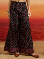Black Floral Printed Kurta Set thumbnail 10
