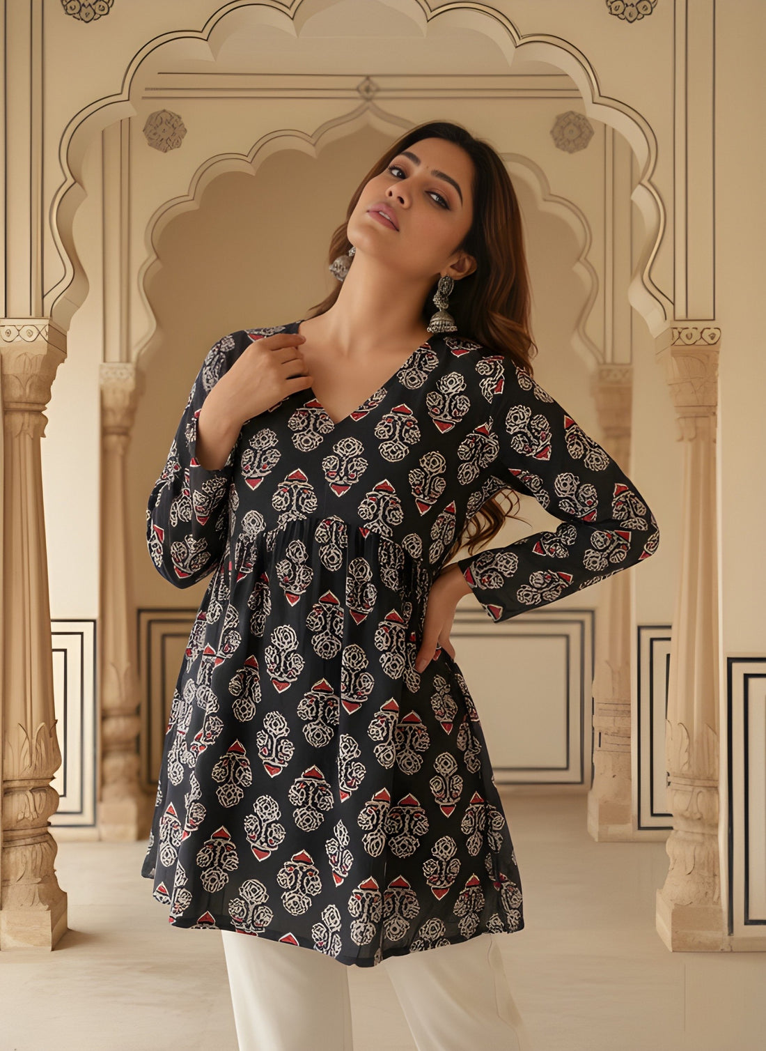 Women's Black Rayon Fancy Tunic & Top