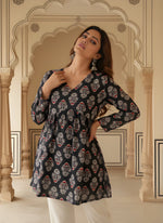 Women's Black Rayon Fancy Tunic & Top thumbnail 1
