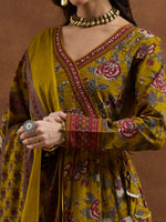 Mustard Yellow Floral Printed Kurta Set thumbnail 11