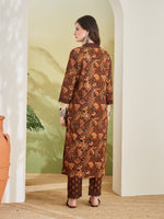 Brown Floral Printed Pure Cotton Straight Fit  Kurta with Pants thumbnail 3