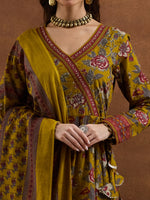 Mustard Yellow Floral Printed Kurta Set thumbnail 7