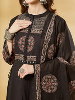 Black Floral Print Cotton Anarkali Kurta Sets With Dupatta thumbnail 5
