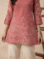 Dusty Rose Ethnic Motif Printed Straight Tunic Kurti thumbnail 2