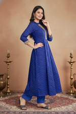 Blue Leheriya Printed Georgette Kurta thumbnail 4