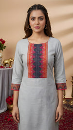 Woman Cotton Gray Kurti-Pant Set thumbnail 4