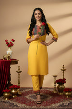 Woman Cotton Yellow Kurti-Pant Set thumbnail 8