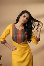 Woman Cotton Yellow Kurti-Pant Set thumbnail 6