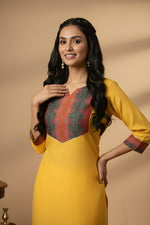 Woman Cotton Yellow Kurti-Pant Set thumbnail 5