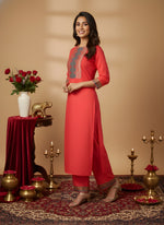 Woman Cotton Pink Kurti-Pant Set thumbnail 5