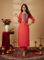 Woman Cotton Pink Kurti-Pant Set thumbnail 4
