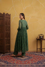 Green Foil Printed Flared Kurta Pant Set thumbnail 4