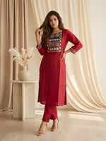 Maroon Printed Neck Kurti with Pant set thumbnail 8