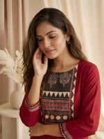 Maroon Printed Neck Kurti with Pant set thumbnail 2