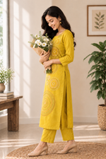Sunehri Chakra Dabu Co-ord Set thumbnail 4